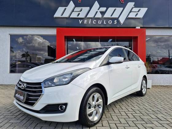 HYUNDAI HB20S 1.6 COMFORT PLUS 16V FLEX 4P MANUAL